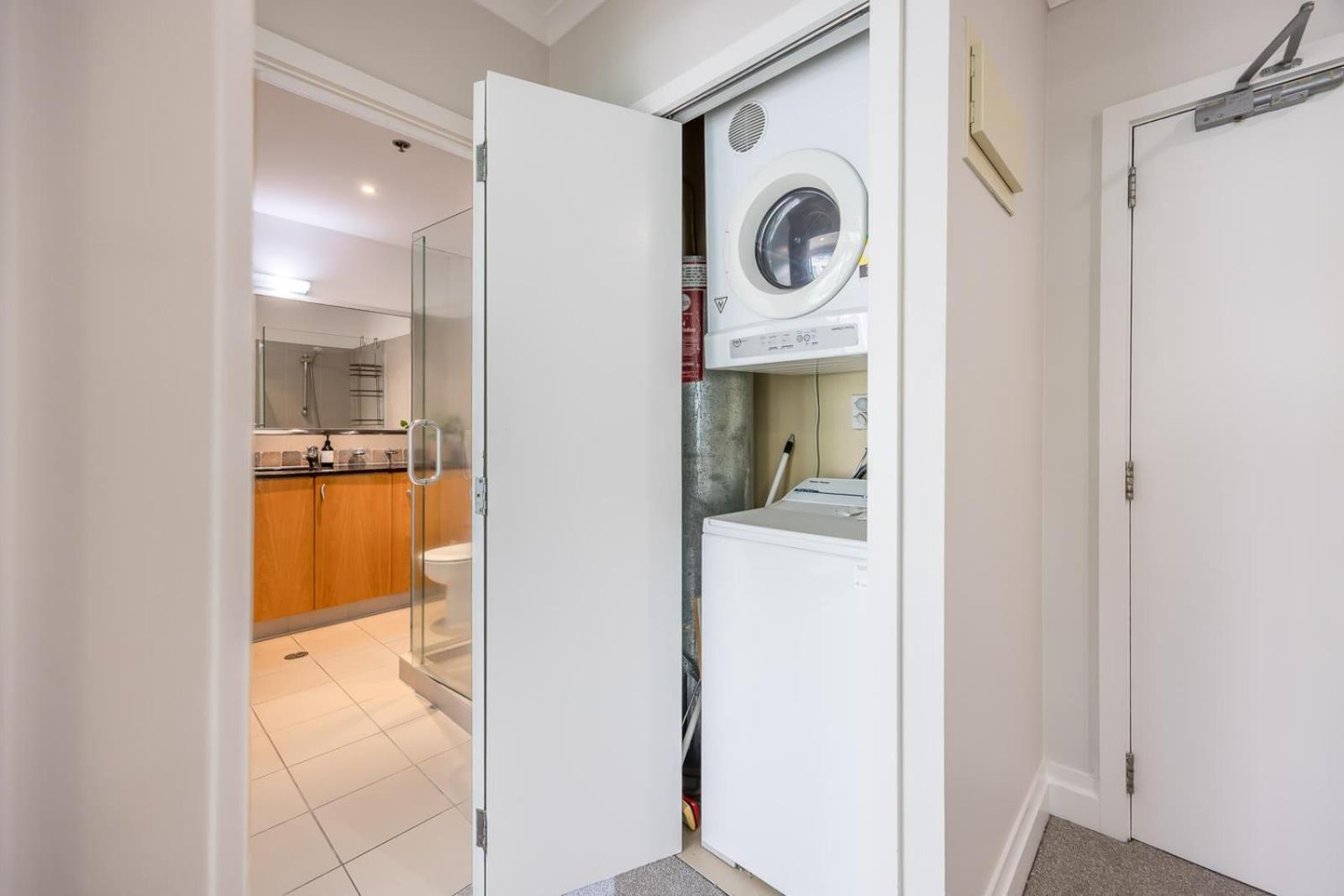 Beautiful Renovated 2 X Bdrm,Perfect Location Leilighet Auckland Eksteriør bilde