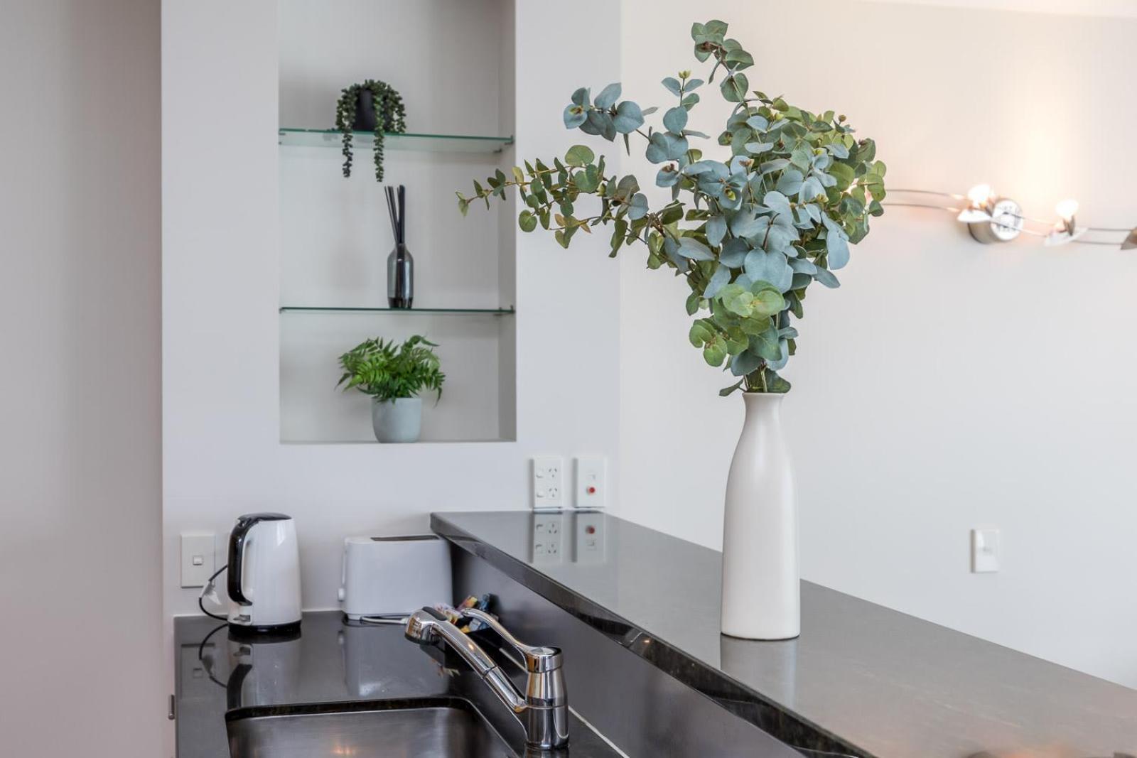 Beautiful Renovated 2 X Bdrm,Perfect Location Leilighet Auckland Eksteriør bilde