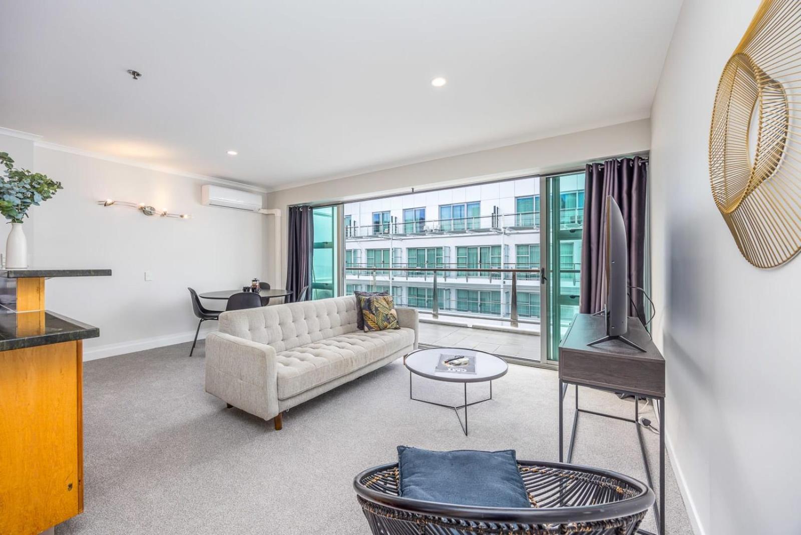 Beautiful Renovated 2 X Bdrm,Perfect Location Leilighet Auckland Eksteriør bilde